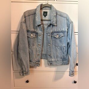 Wild Fable Distressed Denim Jacket size Medium